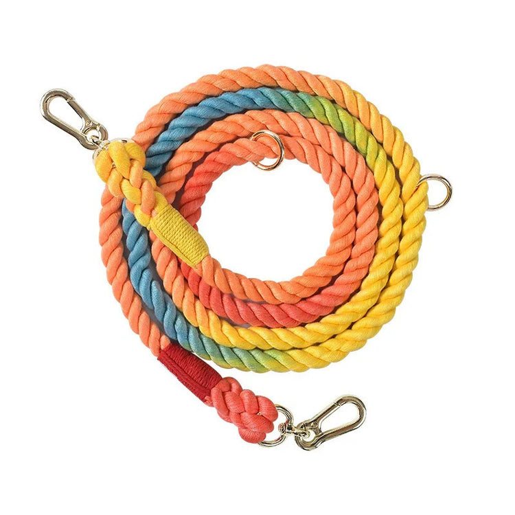 Leashes suitable for cats or dogs